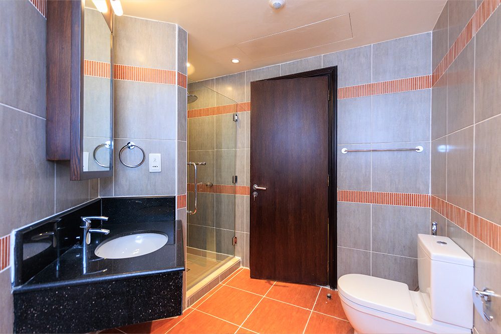 Photo 6 of Fully Furnished  Attractive Studio For Rent Looking Out Over The Pool