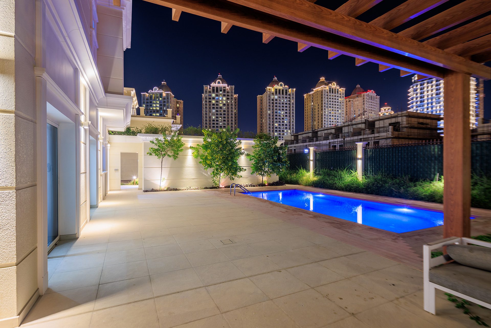 Photo 12 of Fully Furnished  5 Bedroom Villa - Floresta Gardens