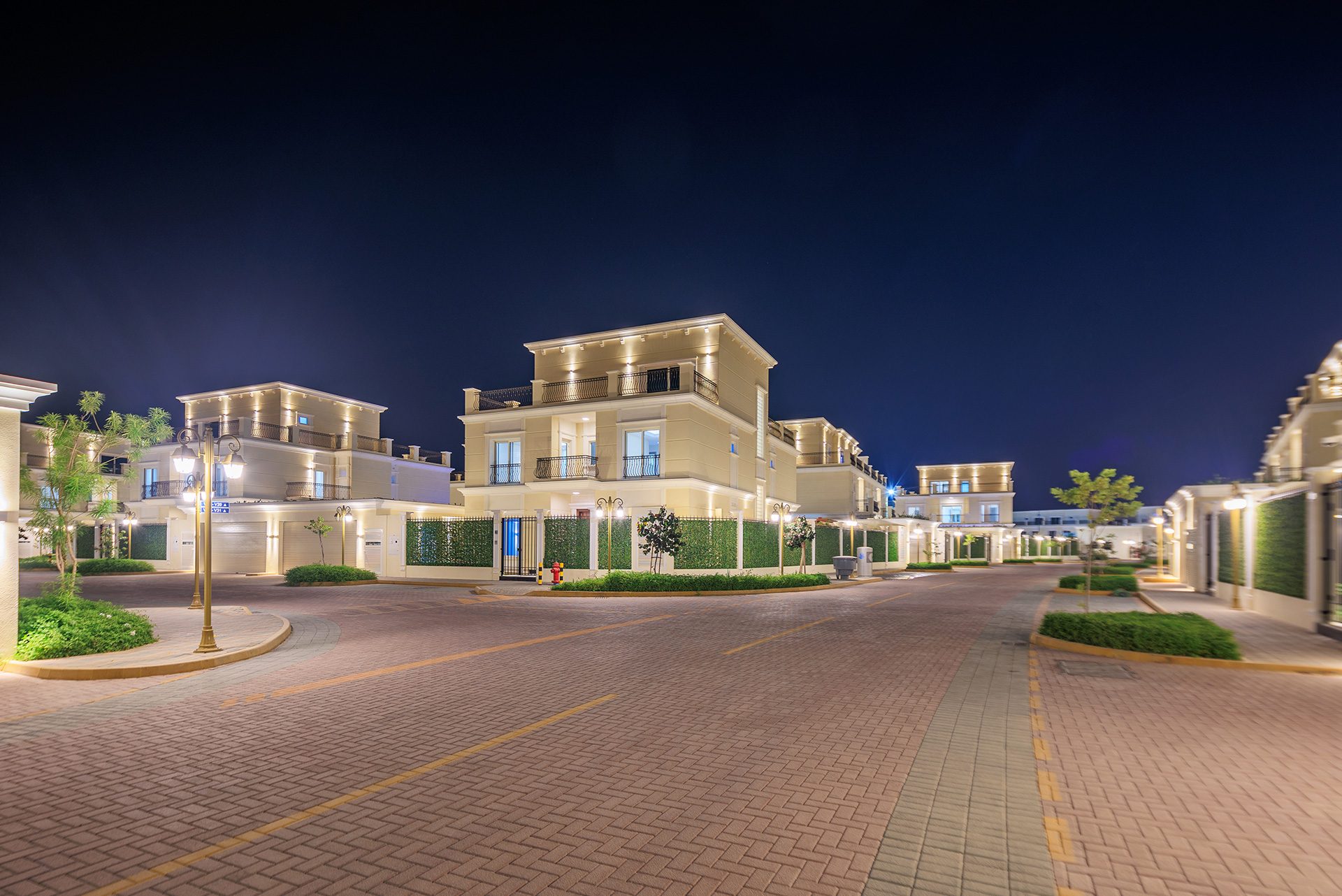 Photo 10 of Fully Furnished  5 Bedroom Villa - Floresta Gardens