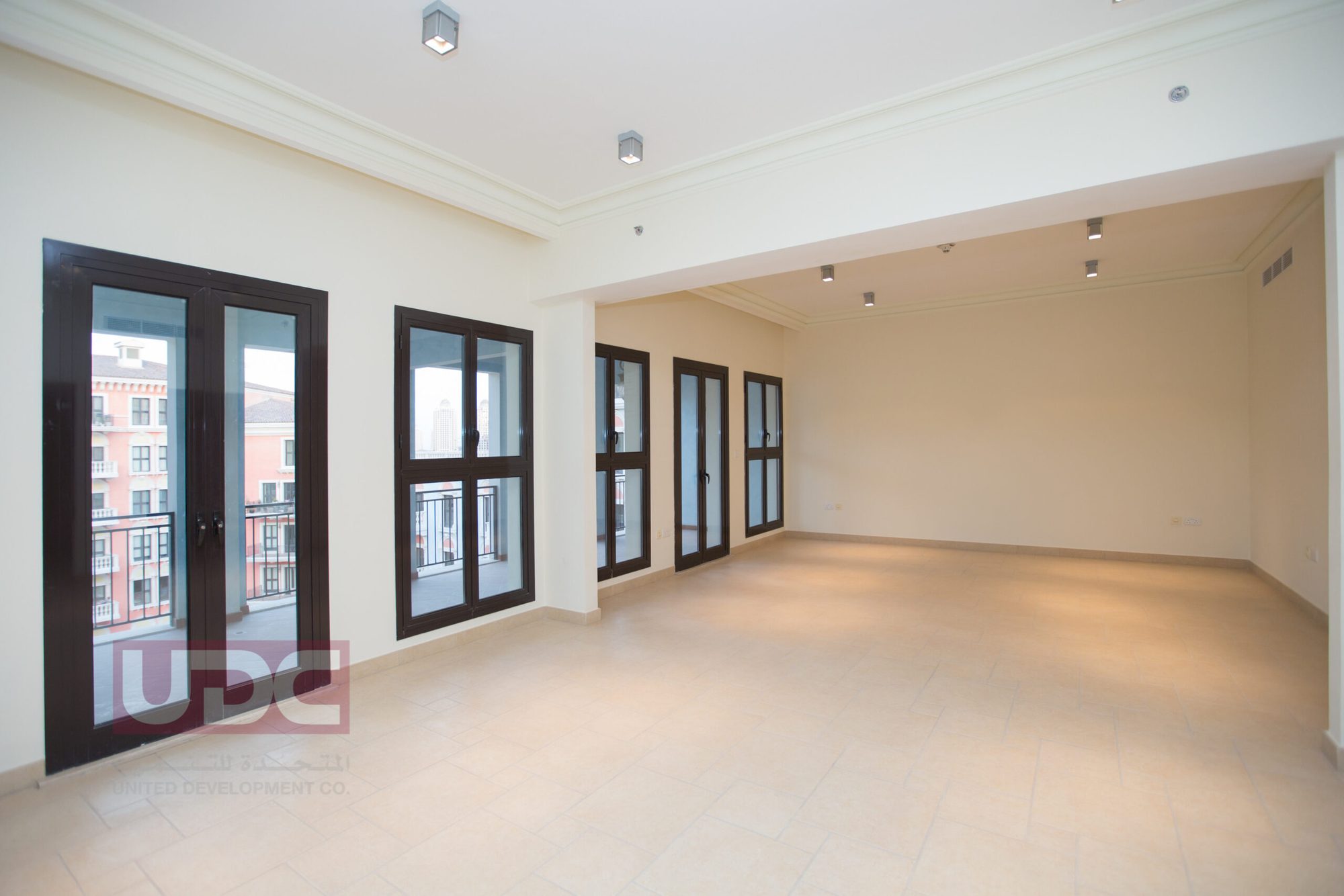 Photo 3 of 5 Bedroom Apartment with Stunning Piazza View