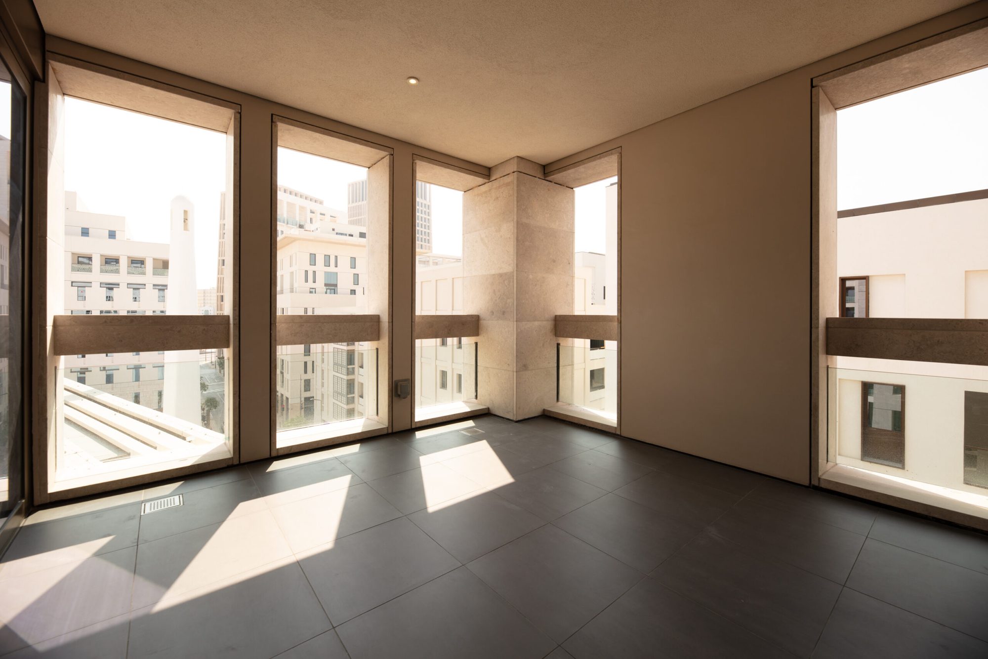 Photo 8 of 3 Bedroom Apartments at Al Khail Street