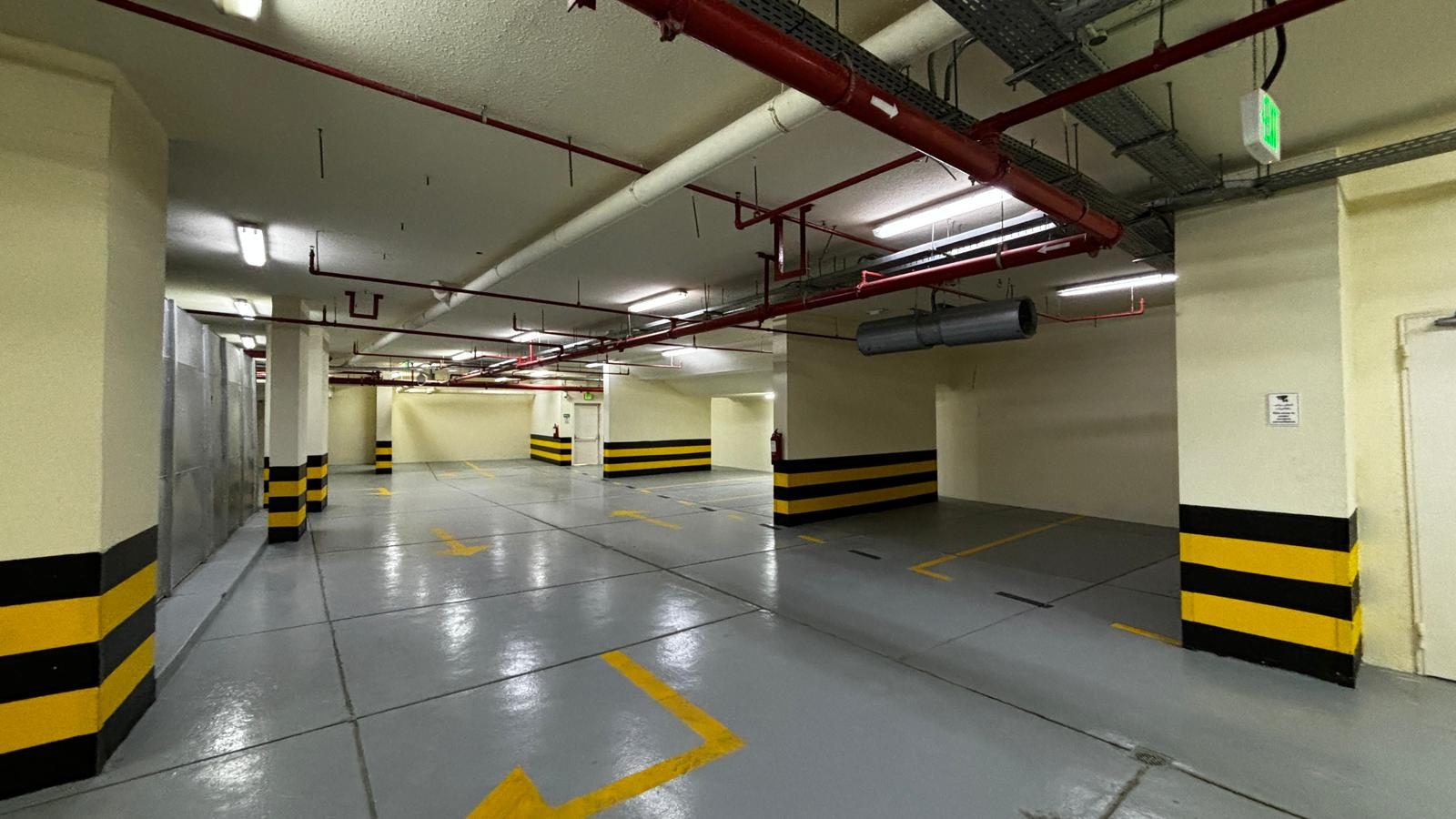 Photo 4 of Hotel Building for Sale